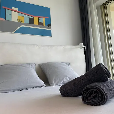 ღ La Corniche • Grand Studio, Piscine & Parking La Rochelle (Charente-Maritime)