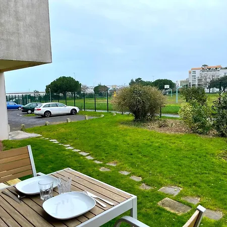 ღ La Corniche • Grand Studio, Piscine & Parking * La Rochelle (Charente-Maritime)